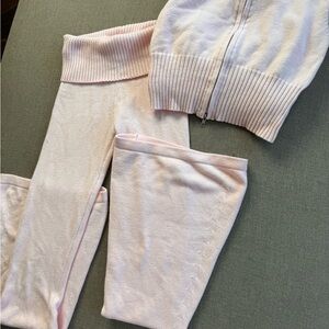 Pale pink set good condition